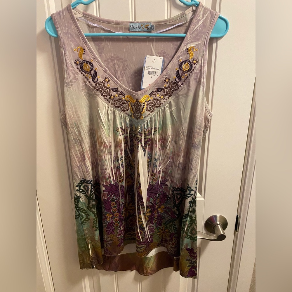 NWT Unity World Wear L Blouse Tank Top Large Sublimation Stretch Shirt Lg